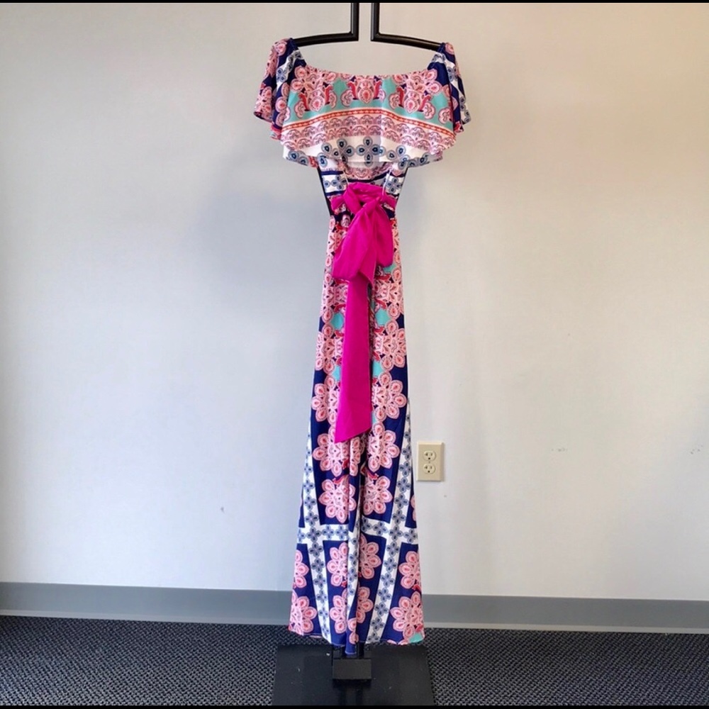 NWOT Eliza J dress in a size 2
